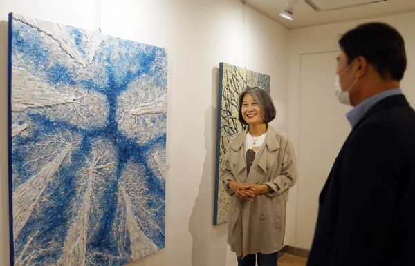 유디갤러리, 서양화가 윤경 개인전 ‘하늘바라기’ 개최